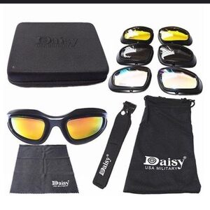 Daisy Black Sunglasses Set